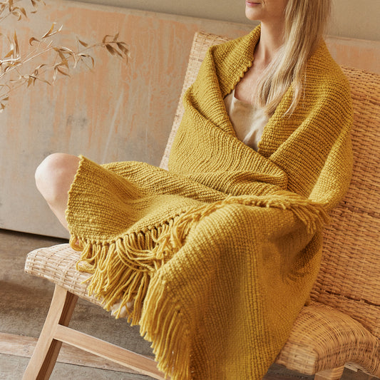 Organic Hand-Woven Merino Wool Blanket - Cozy up in Style with this Chunky Honeycomb Throw Blanket