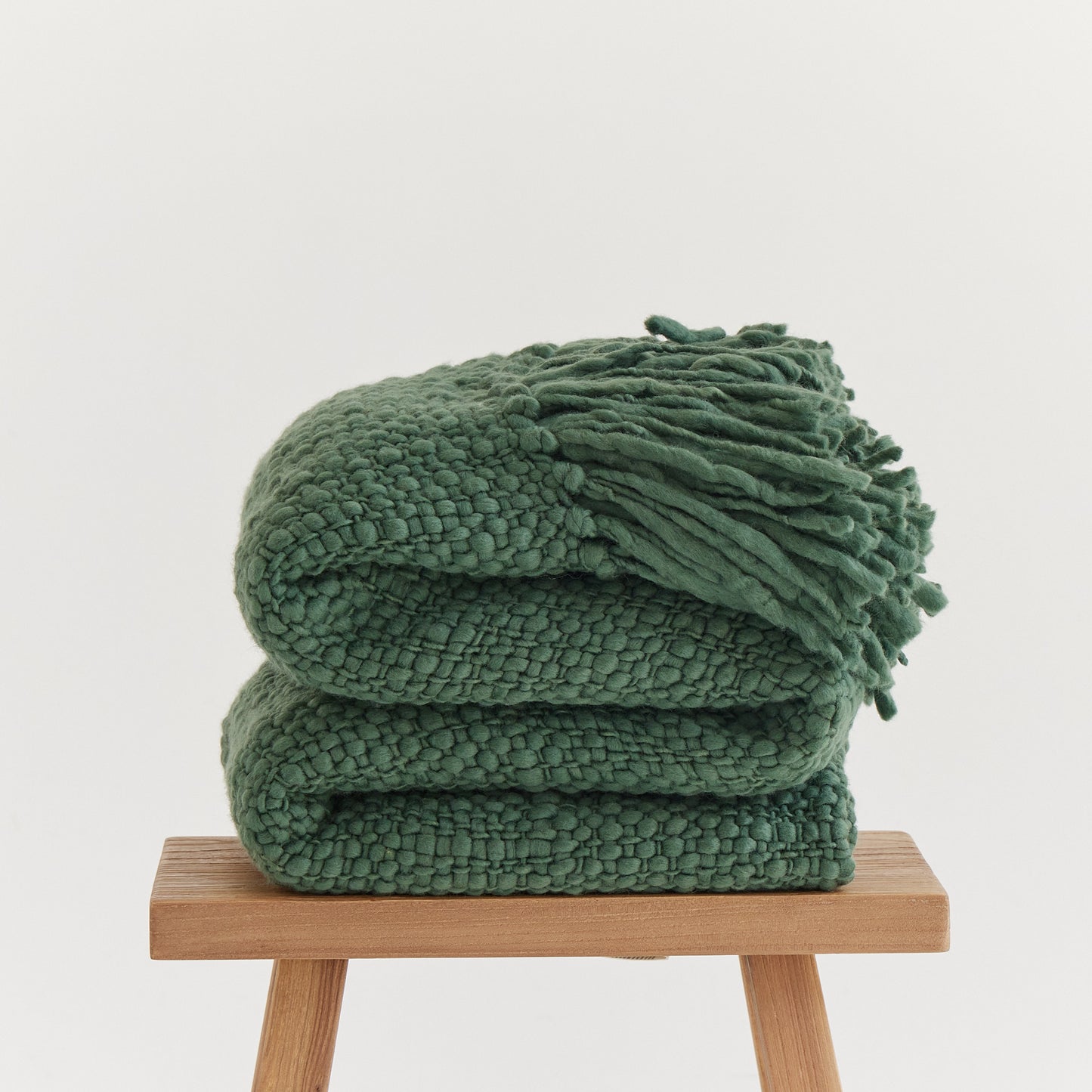 Luxurious Olive Green Wool Blanket - Handwoven with Merino Wool for Ultimate Comfort and Style