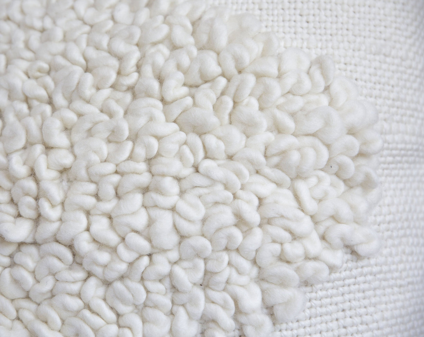 Chunky Loops Pillow Cover in Off White Wool Rombo 19x22
