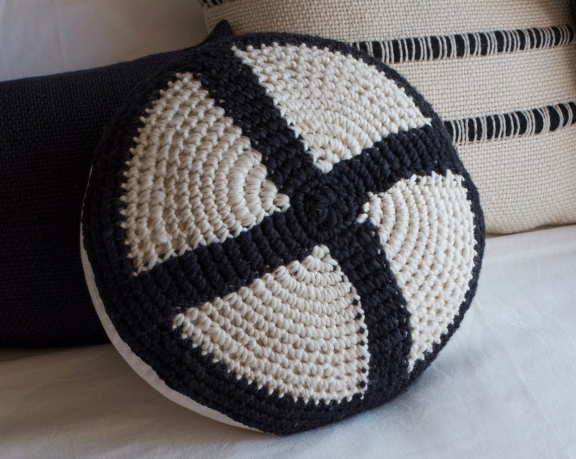 Round Crochet Cushion in Black & Natural wool Cosmo Tierra