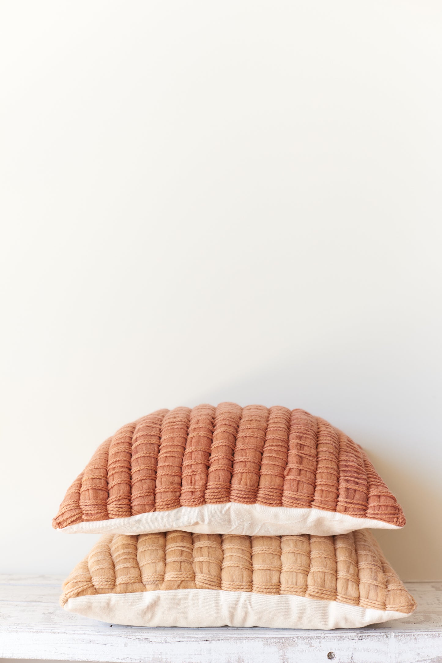 Textured Pillow Cover in Raw merino Wool Osmio 18x18