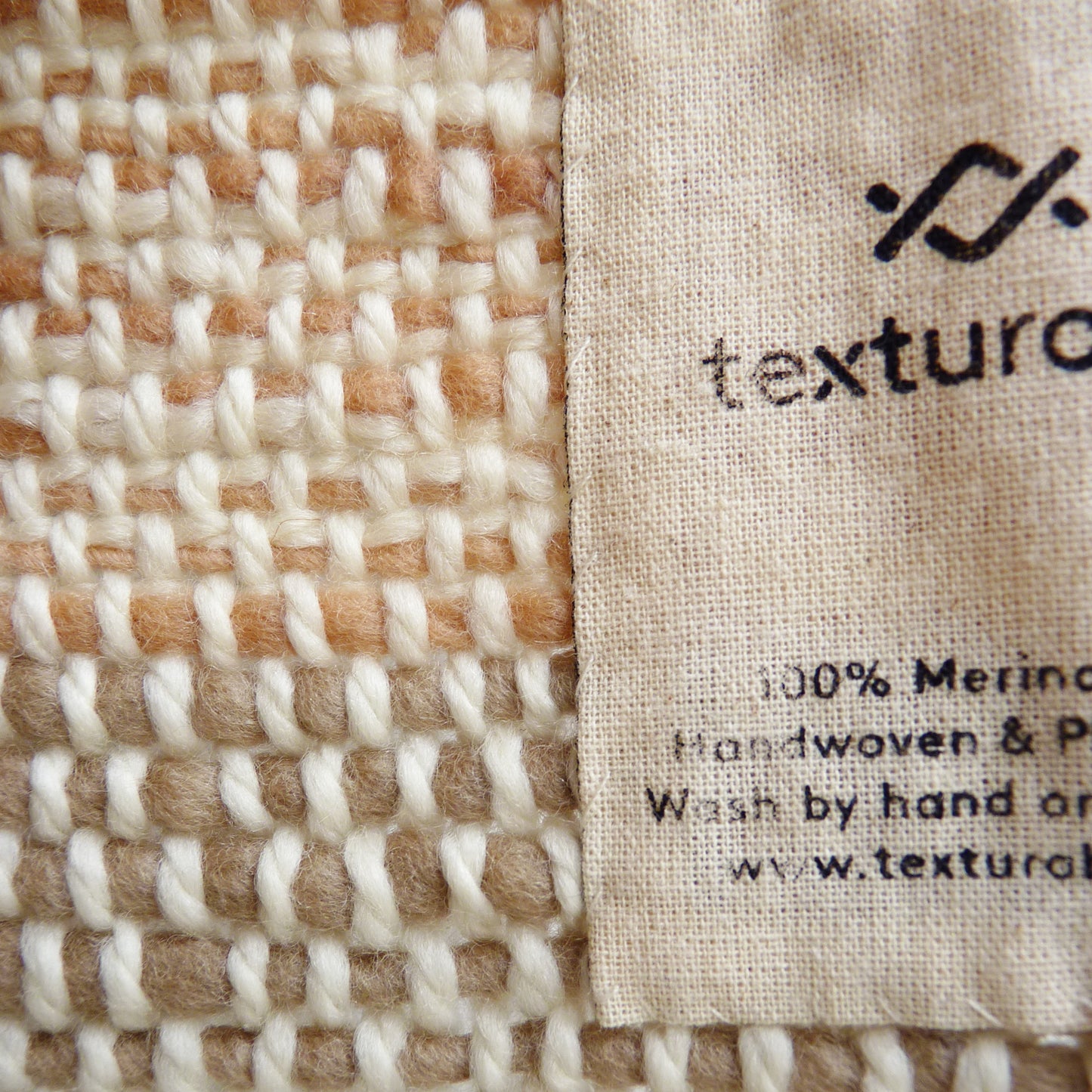 Handwoven Merino Wool Throw - Add a Touch of Artisanal Elegance to Your Home Decor - Sustainable and Eco-Friendly Blanket