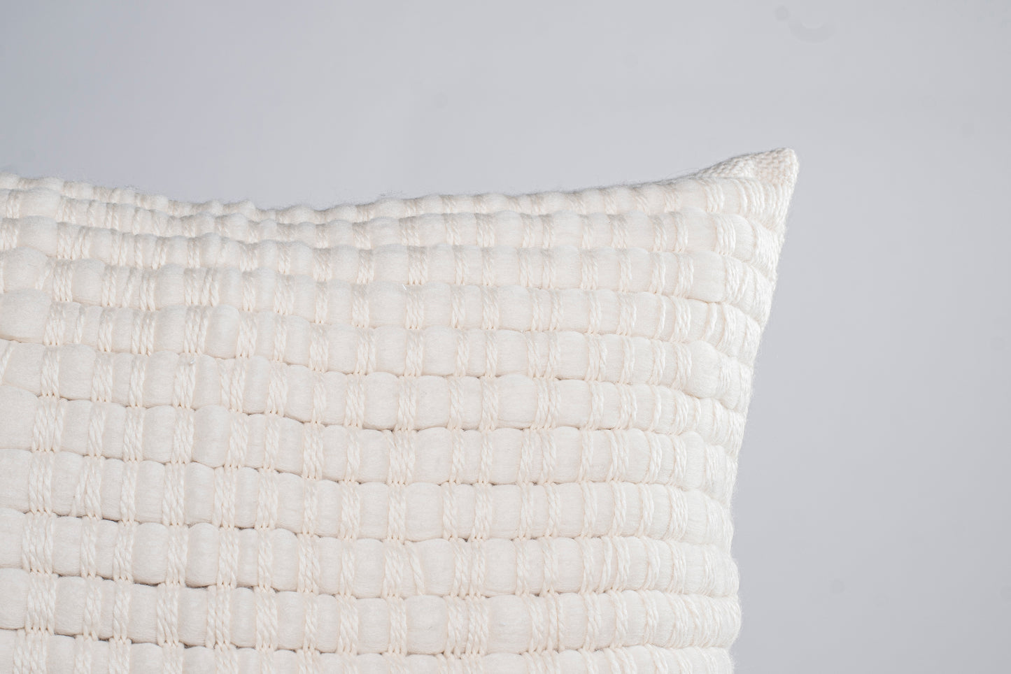 Giant Yarn Cushion Cover Basket Weave in Off White Nube 21x23