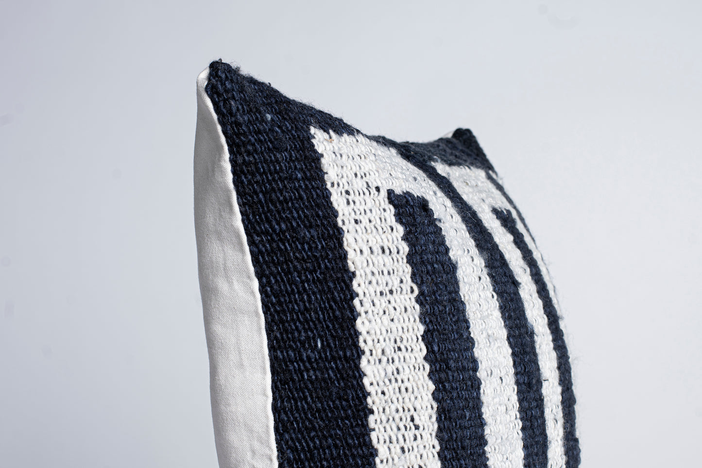 Indigo Pillow Cover in Organic Wool Hand-Dyed Sendero 21*21